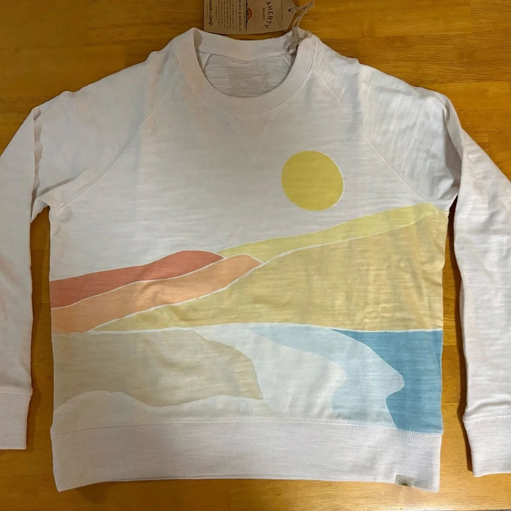 Faherty Multicolor Landscape Long Sleeve Tee - Picture 2 of 9